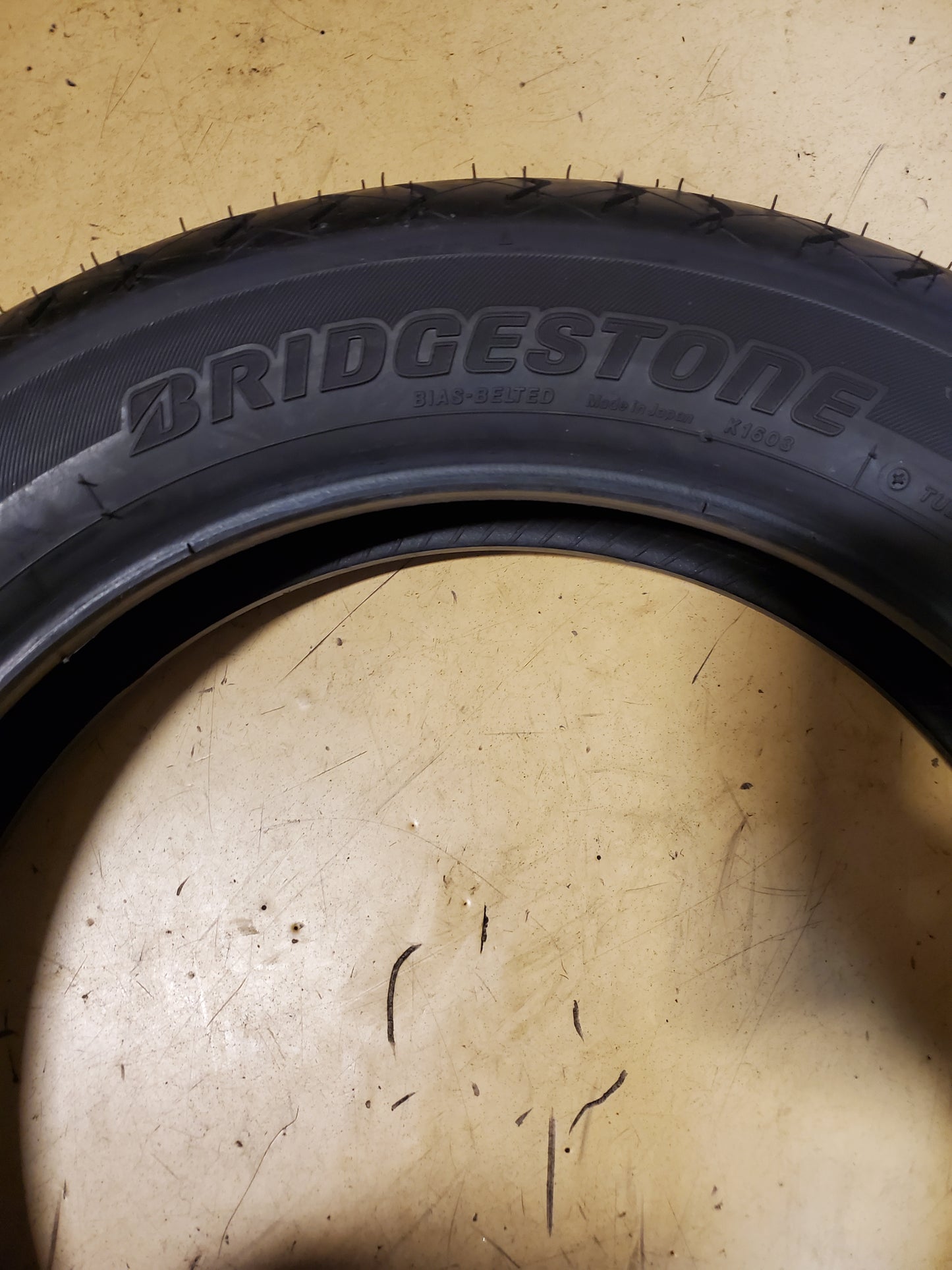 BRIDGESTONE BATTLECRUISE H50 BSW  130 90 16 67H REAR MOTORCYCLE TIRE 006913