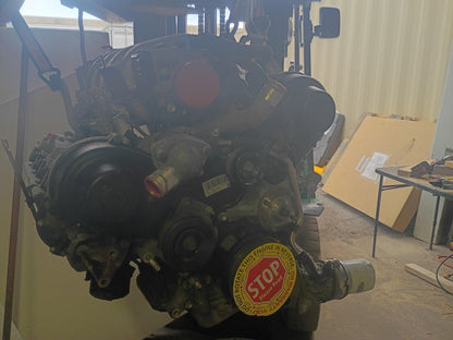 USED GENUINE ENGINE MOTOR 01-04 TOYOTA 4.7L V8 2UZ-N83FC