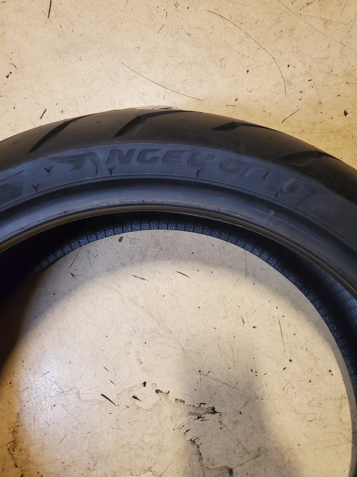 PIRELLI ANGEL GT BSW  190 50 17 73W REAR MOTORCYCLE TIRE 2321300