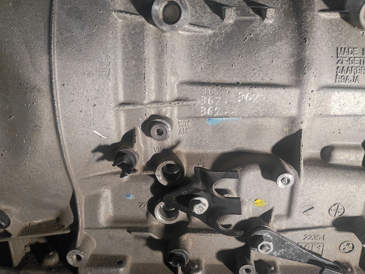 USED TRANSMISSION ASSY. 10-12 XF XJ 5.0 AUTOMATIC 9X23-7000-CE