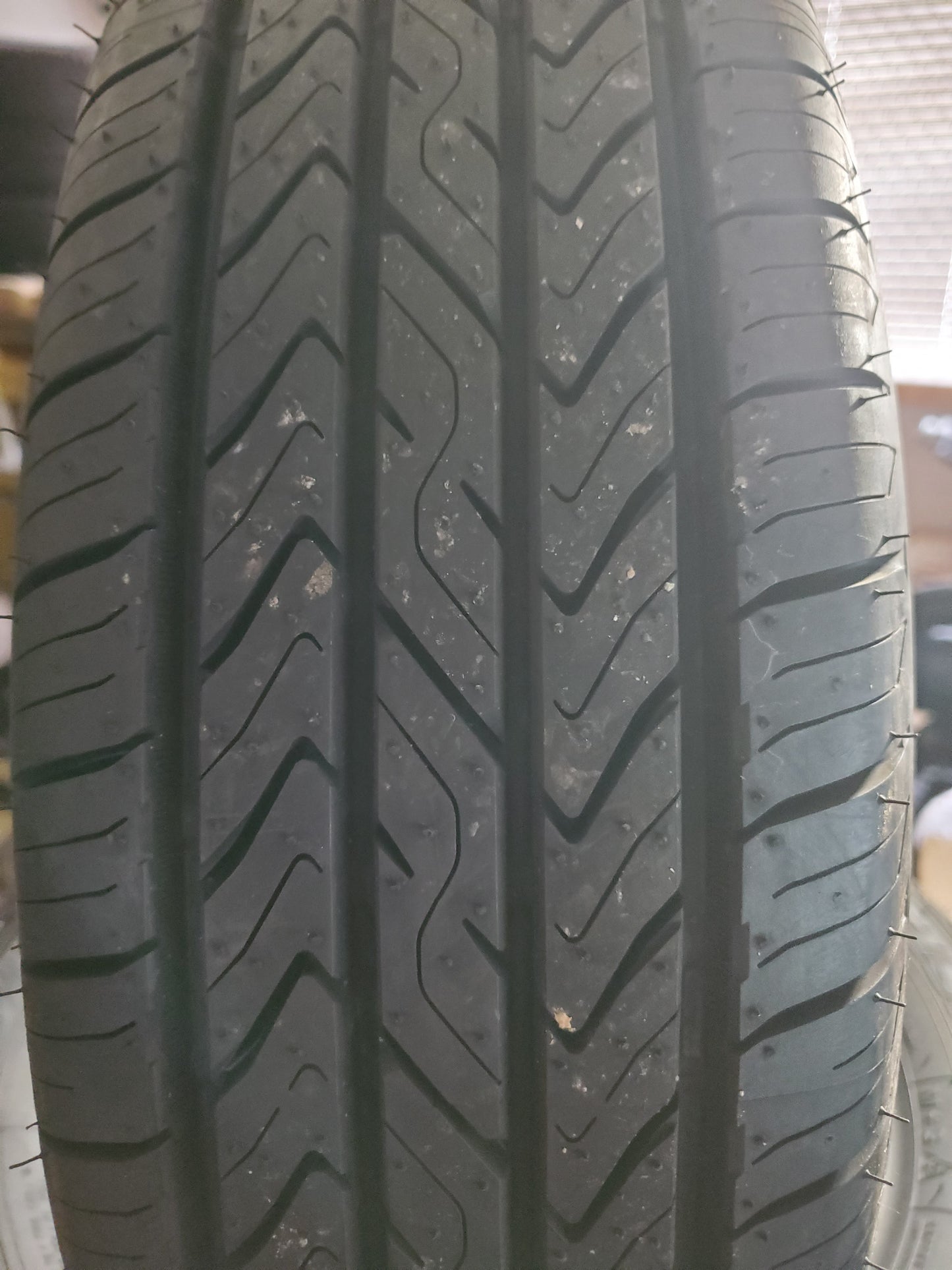 NOS TOYO EXTENSA A/S II BSW P 185 70 14 88T ALL SEASON TIRE 148350