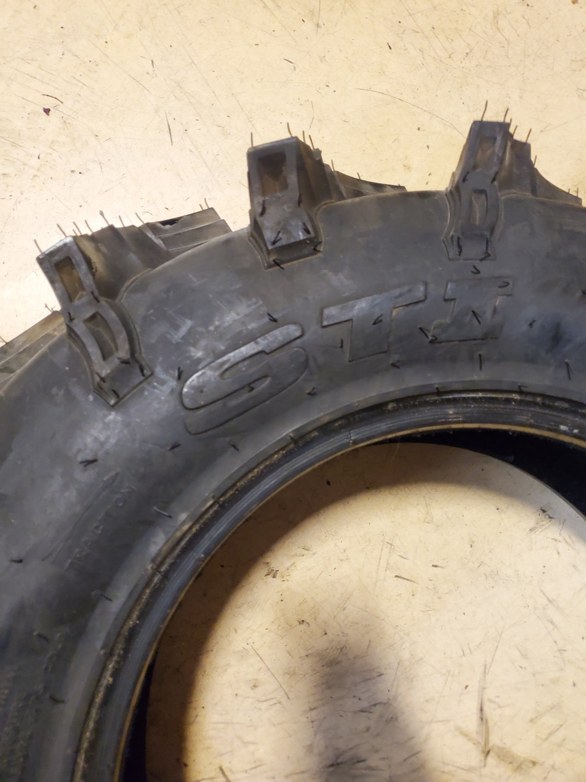 STI OUT AND BACK MAX BSW 33 9.5 17 ATV/UTV TIRE OABM339517