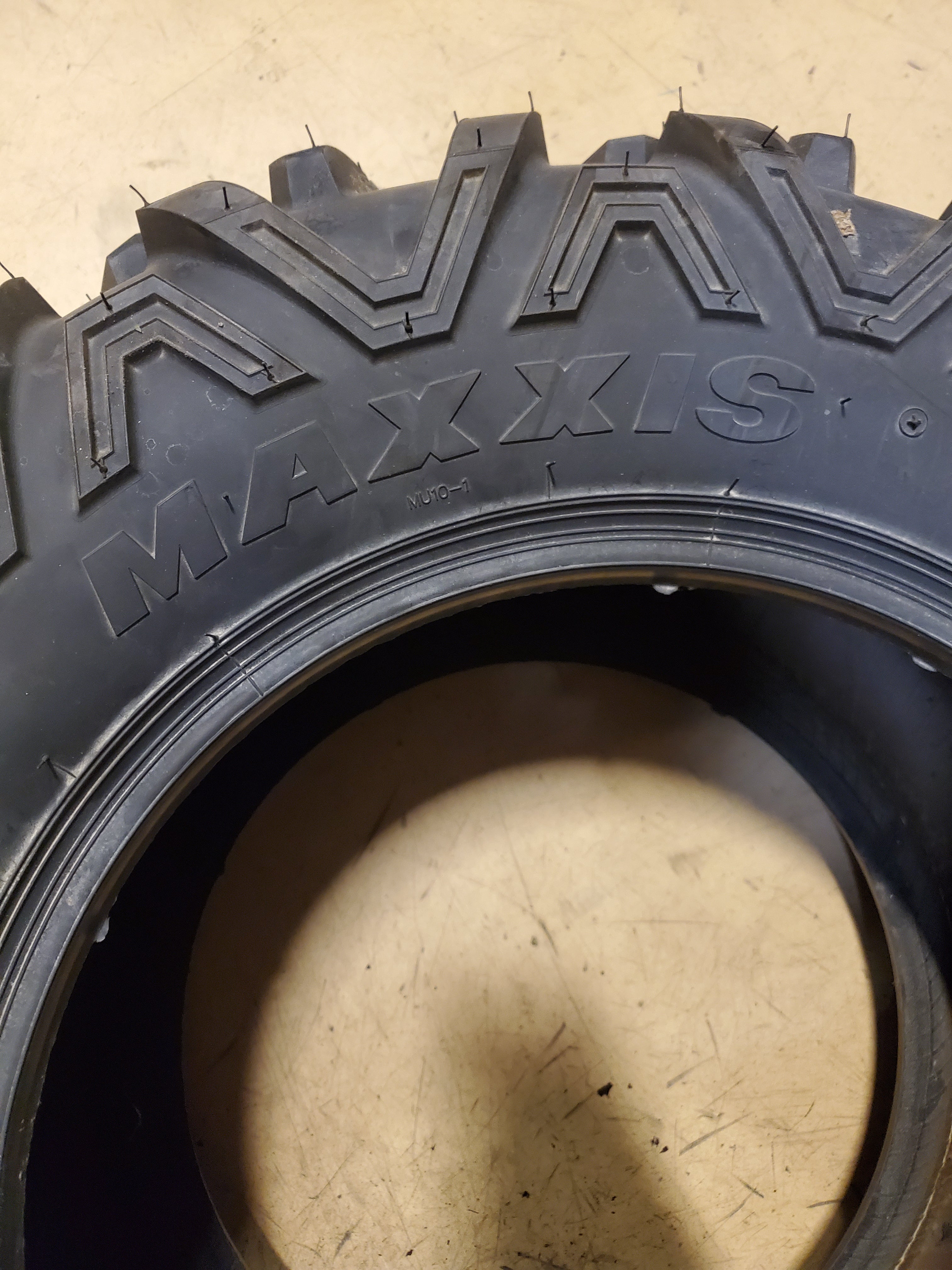 NOS MAXXIS BIGHORN 2.0 BSW 29 11 14 6PLY ATV/UTV TIRE TM00881100