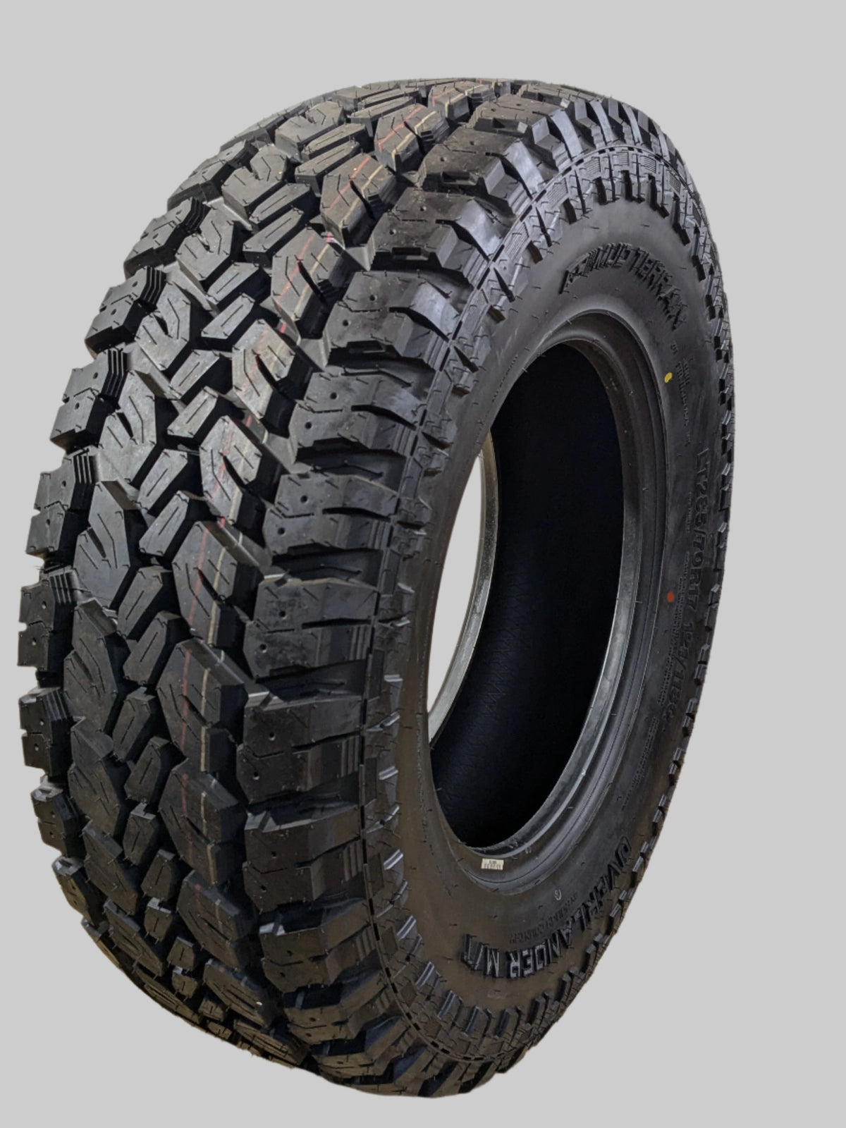 2 ROUGH COUNTRY OVERLANDER M/T LT 285 70 17 121/118Q LRE 10PLY MUD TIRE 97010123
