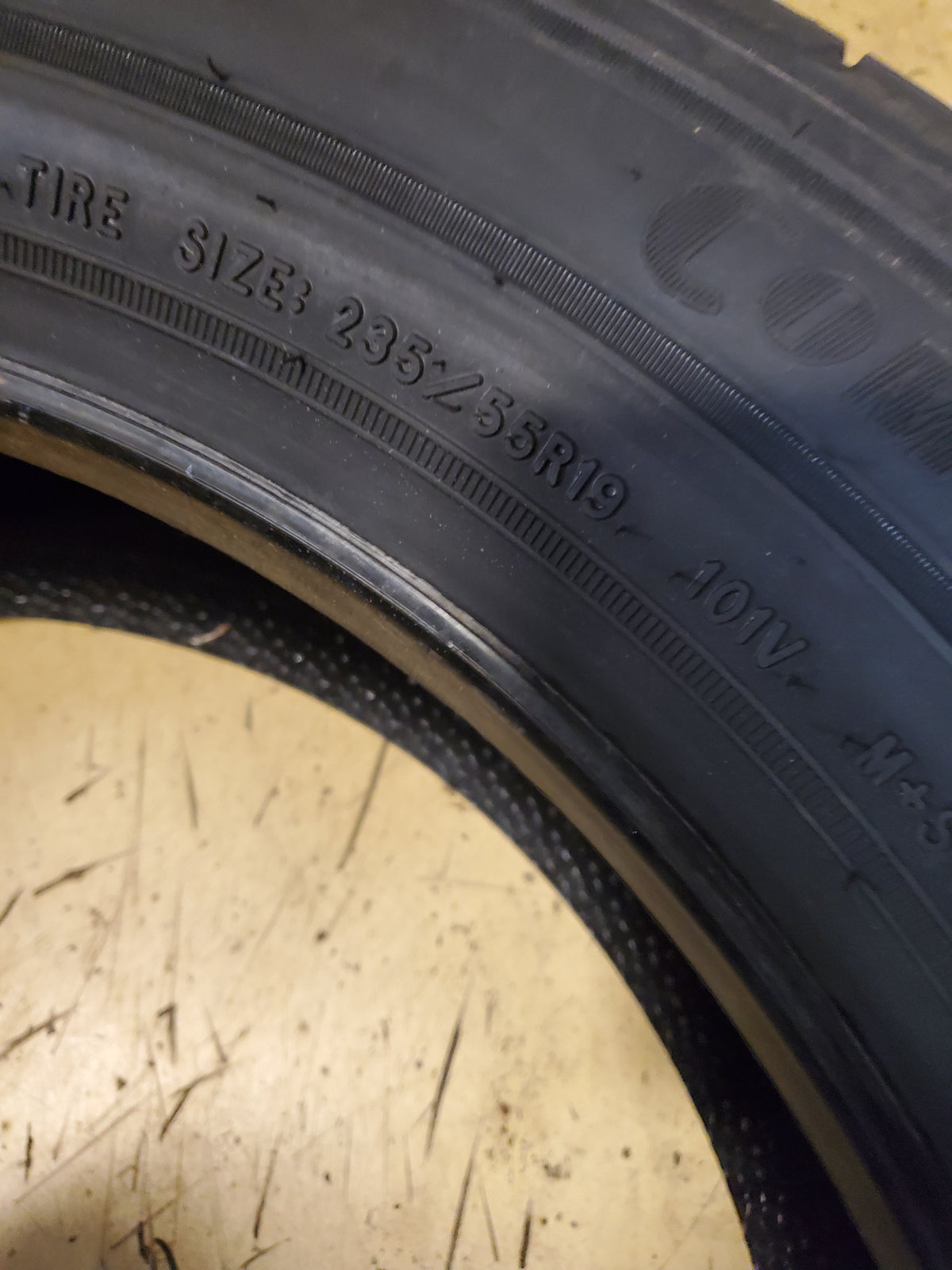 GOODYEAR ASSURANCE COMFORTDRIVE P 235 55 19 101V ALL SEASON TIRE 413965582