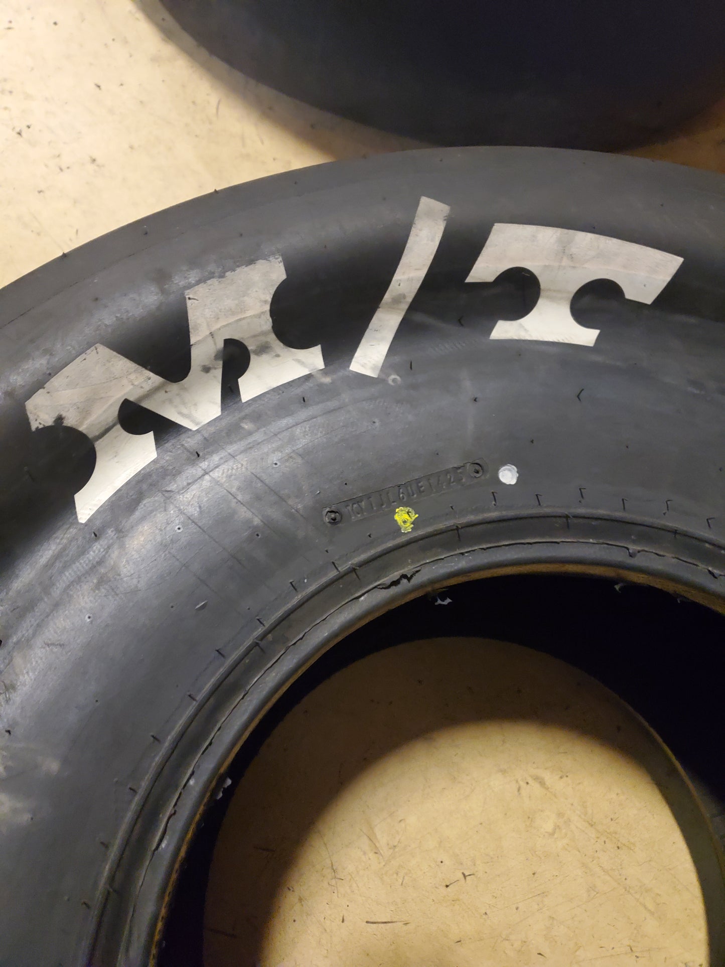 MICKEY THOMPSON ET DRAG BSW 35 15 16 DRAG TIRE 90000001930