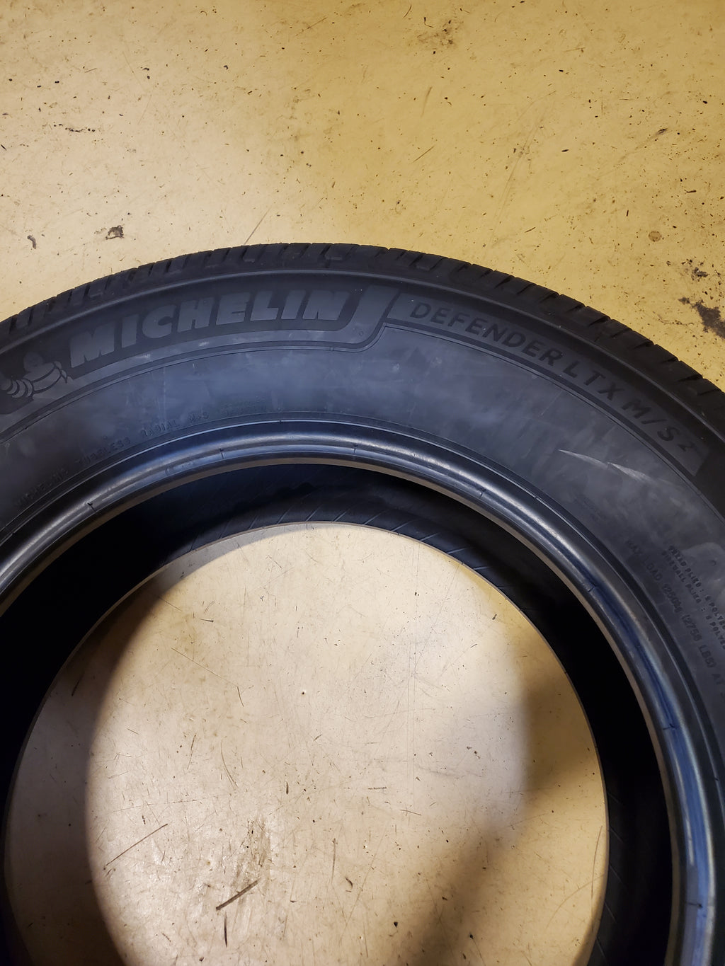 MICHELIN DEFENDER LTX M/S 2 BSW P 255 70 18 116T XL ALL SEASON TIRE 03101