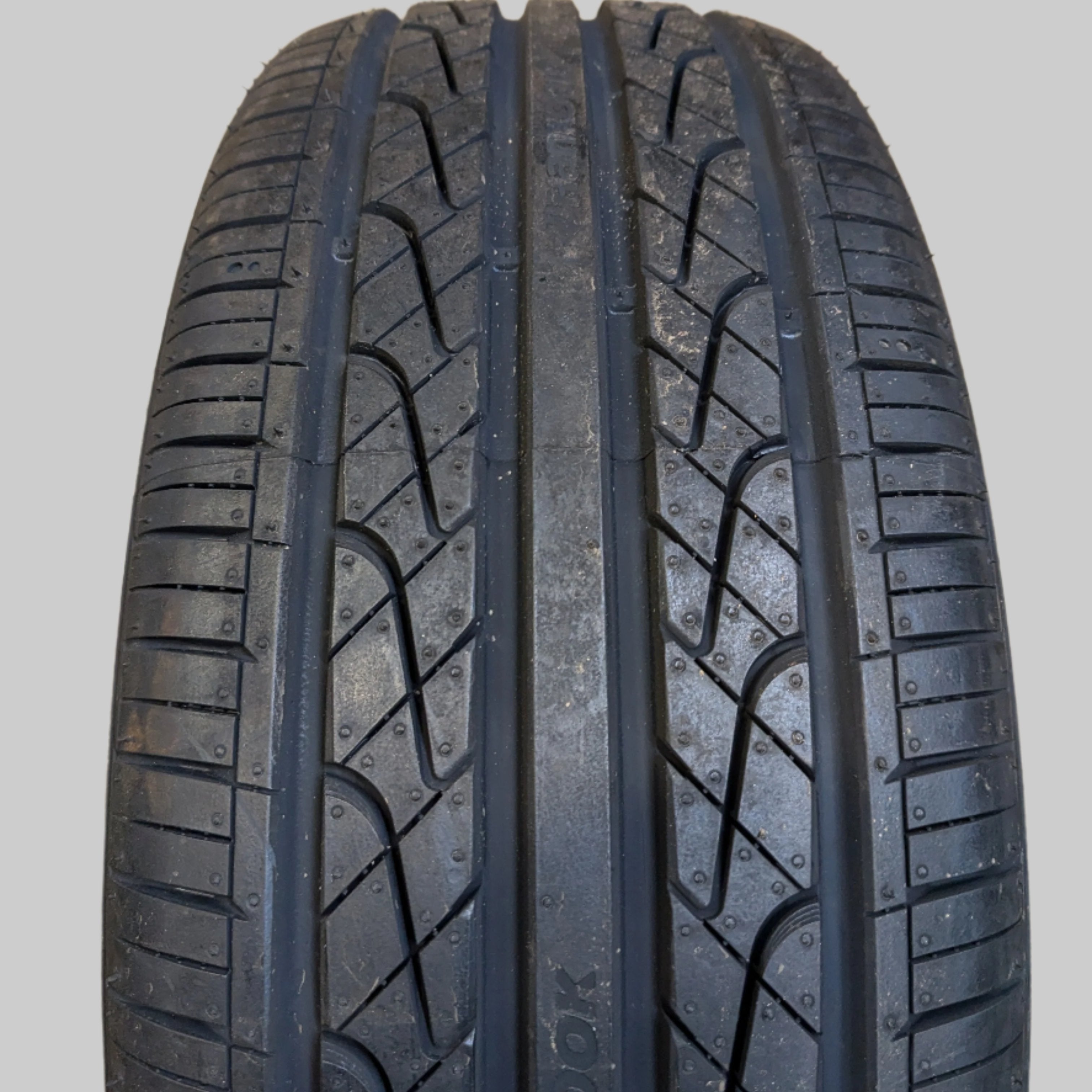 HANKOOK VENTUS V2 CONCEPT 2 P 215 45 17 91V XL ALL SEASON TIRE 1014363