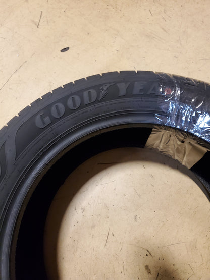 GOODYEAR ASSURANCE COMFORTDRIVE P 235 55 17 99H ALL SEASON TIRE 413319582