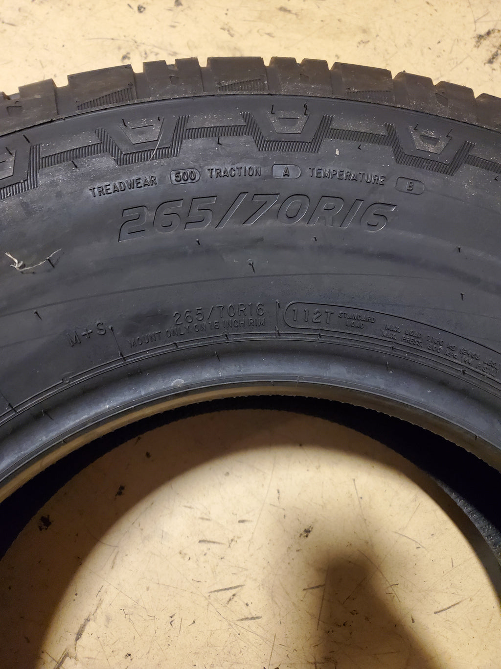 2 IRONMAN ALL COUNTRY AT2 BSW P 265 70 16 112T ALL TERRAIN TIRE 7592
