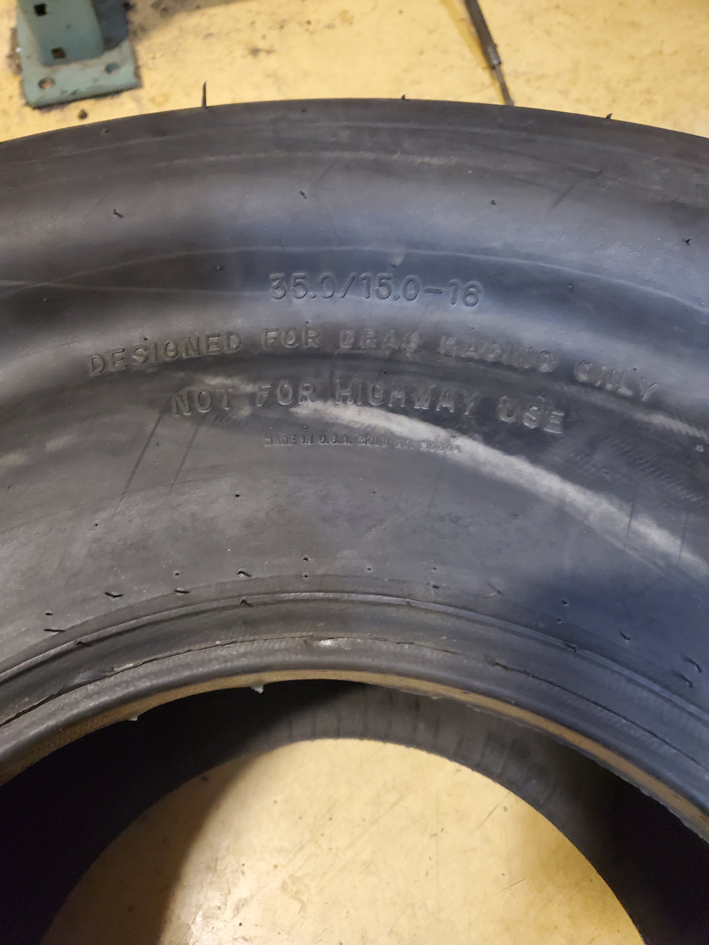 MICKEY THOMPSON ET DRAG BSW 35 15 16 DRAG TIRE 90000001930