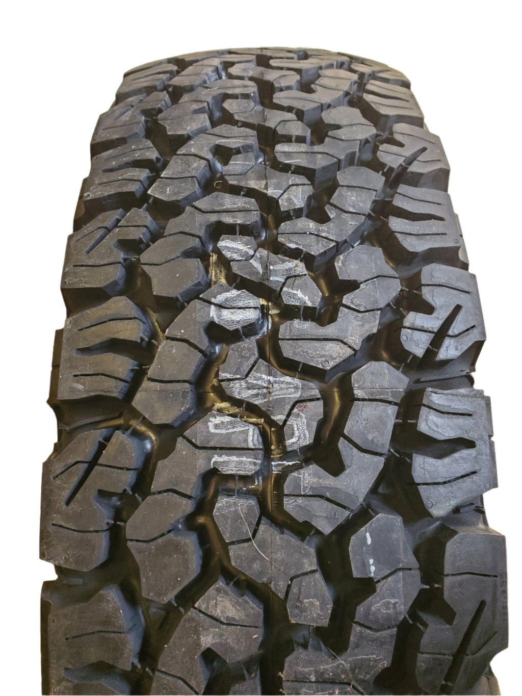 BFGOODRICH ALL-TERRAIN T/A KO2 BSW LT 225 75 16 115/112S 10PLY TIRE 37527