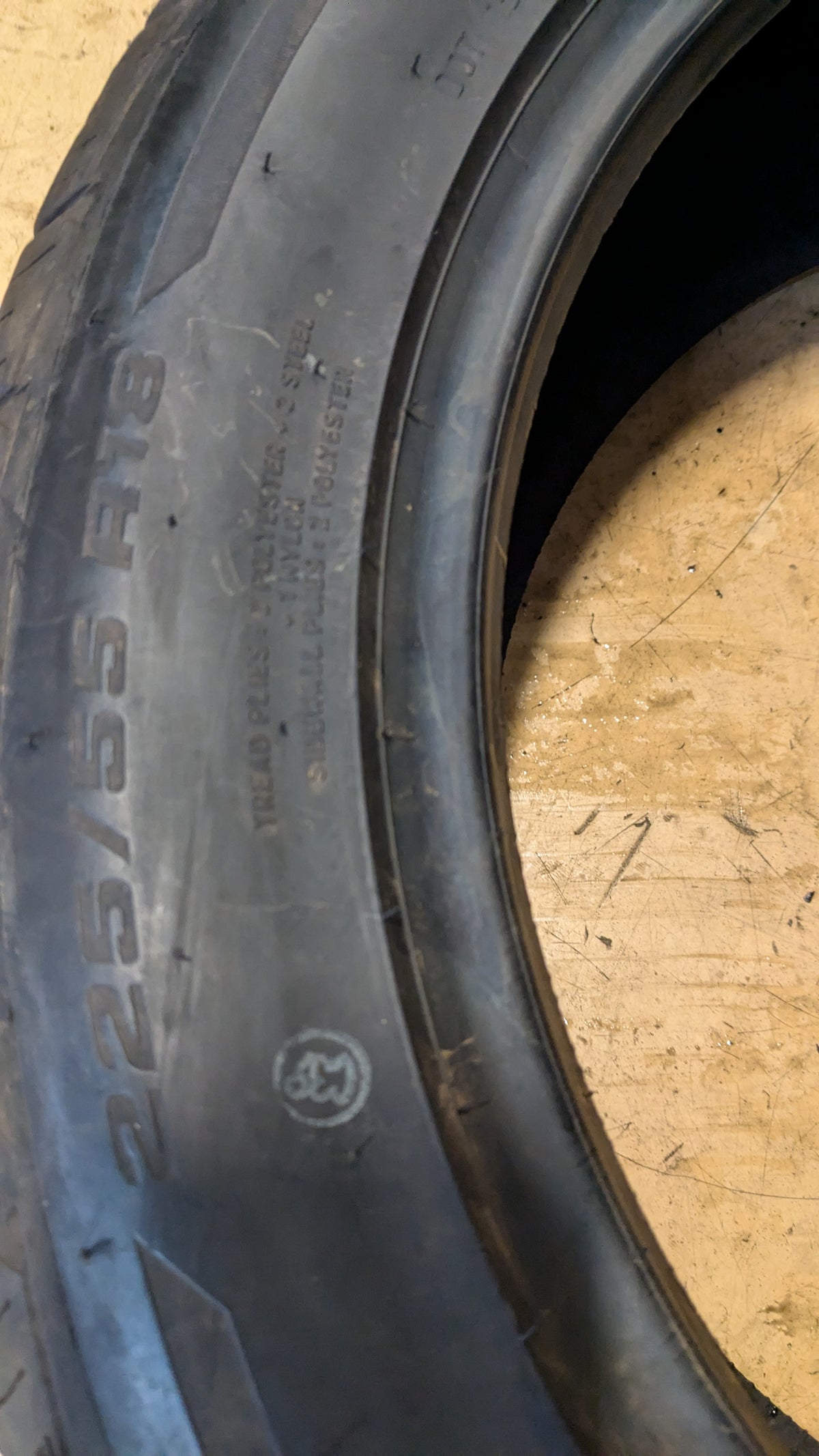 BFGOODRICH ADVANTAGE CONTROL BSW P 225 55 18 98V ALL SEASON TIRE 60675