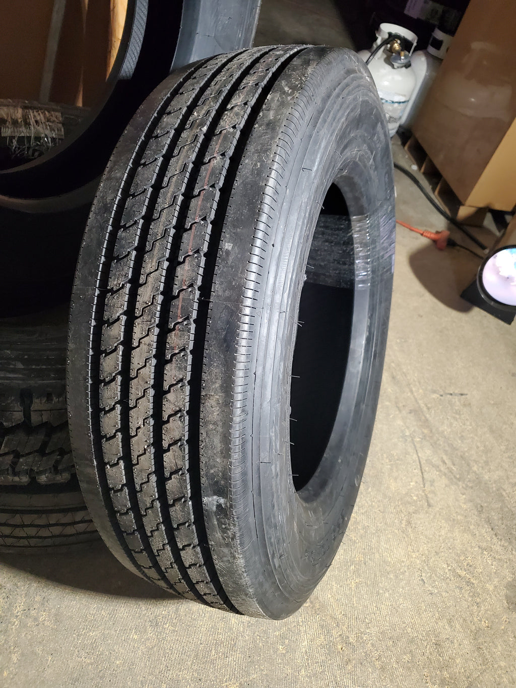 THUNDERER RA401 BSW LT 225 70 19.5 128/126M 14PLY ALL POSITION TIRE TH9005