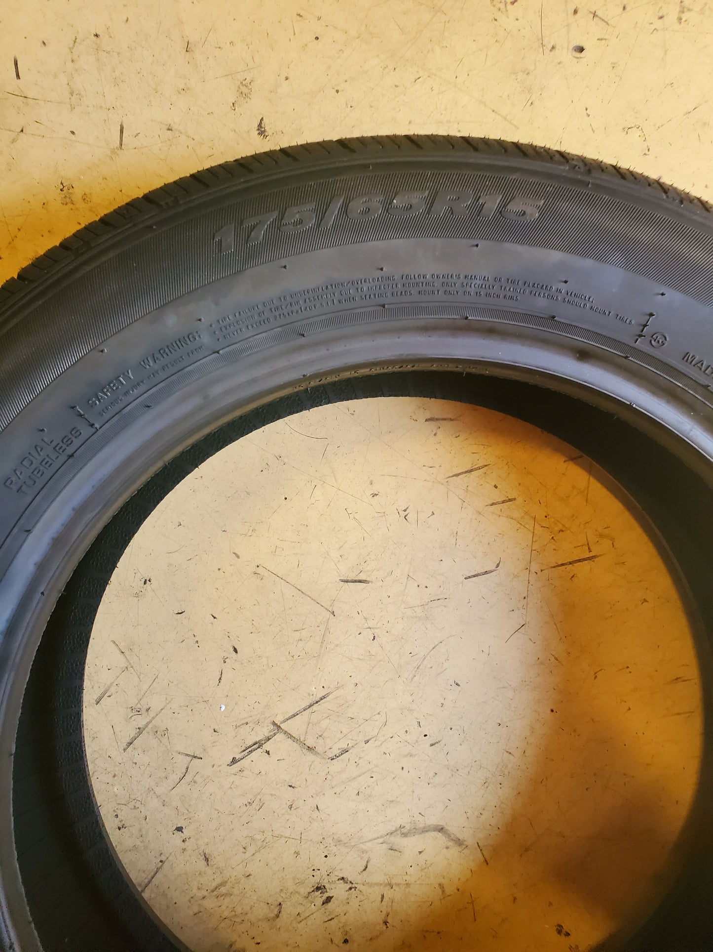 NEXEN NPRIZ AH5 BSW P 175 65 15 84H ALL SEASON TIRE 15130NXK