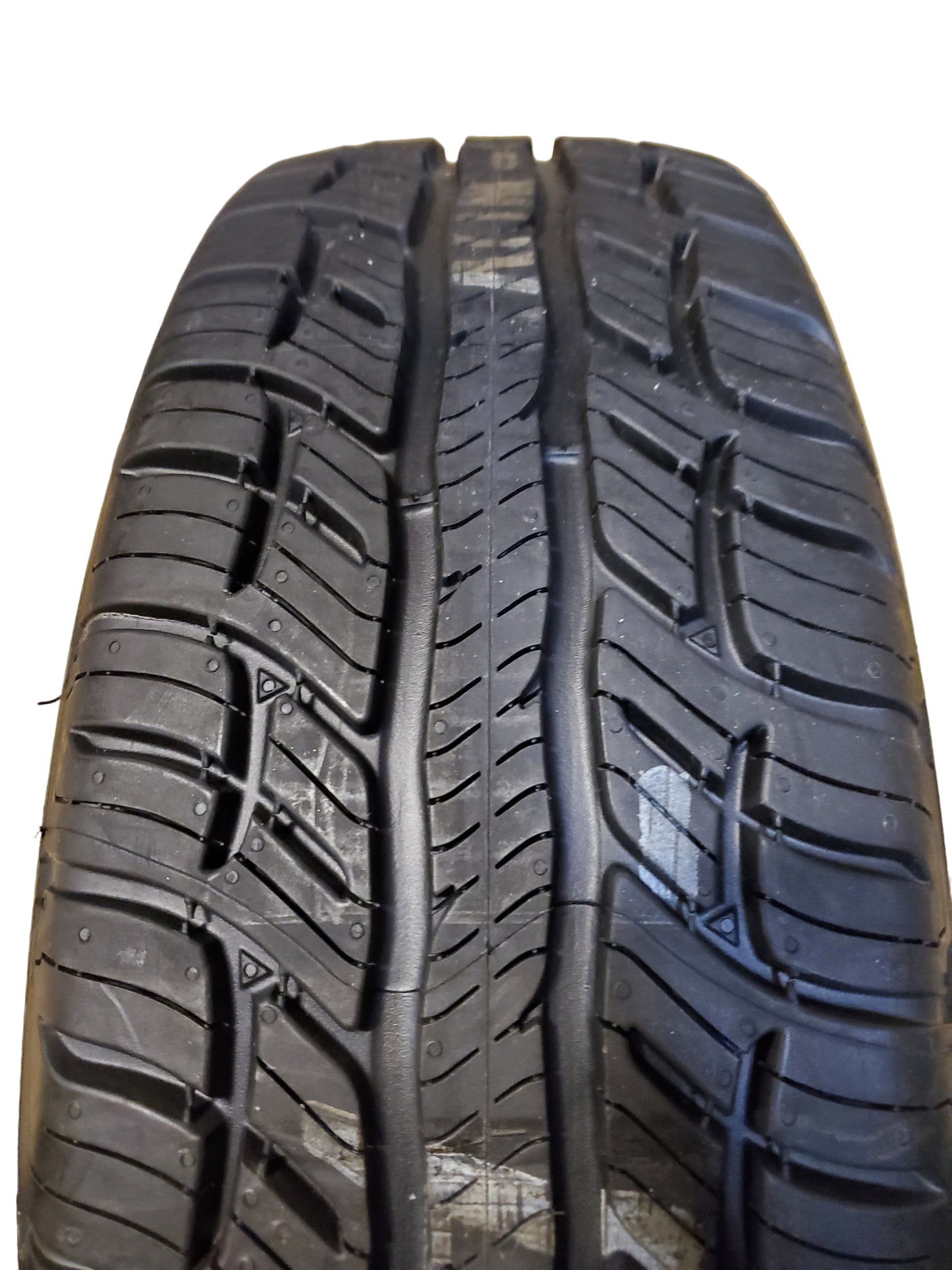 NOS BFGOODRICH ADVANTAGE T/A SPORT BSW P 185 65 15 88T ALL SEASON TIRE 98559