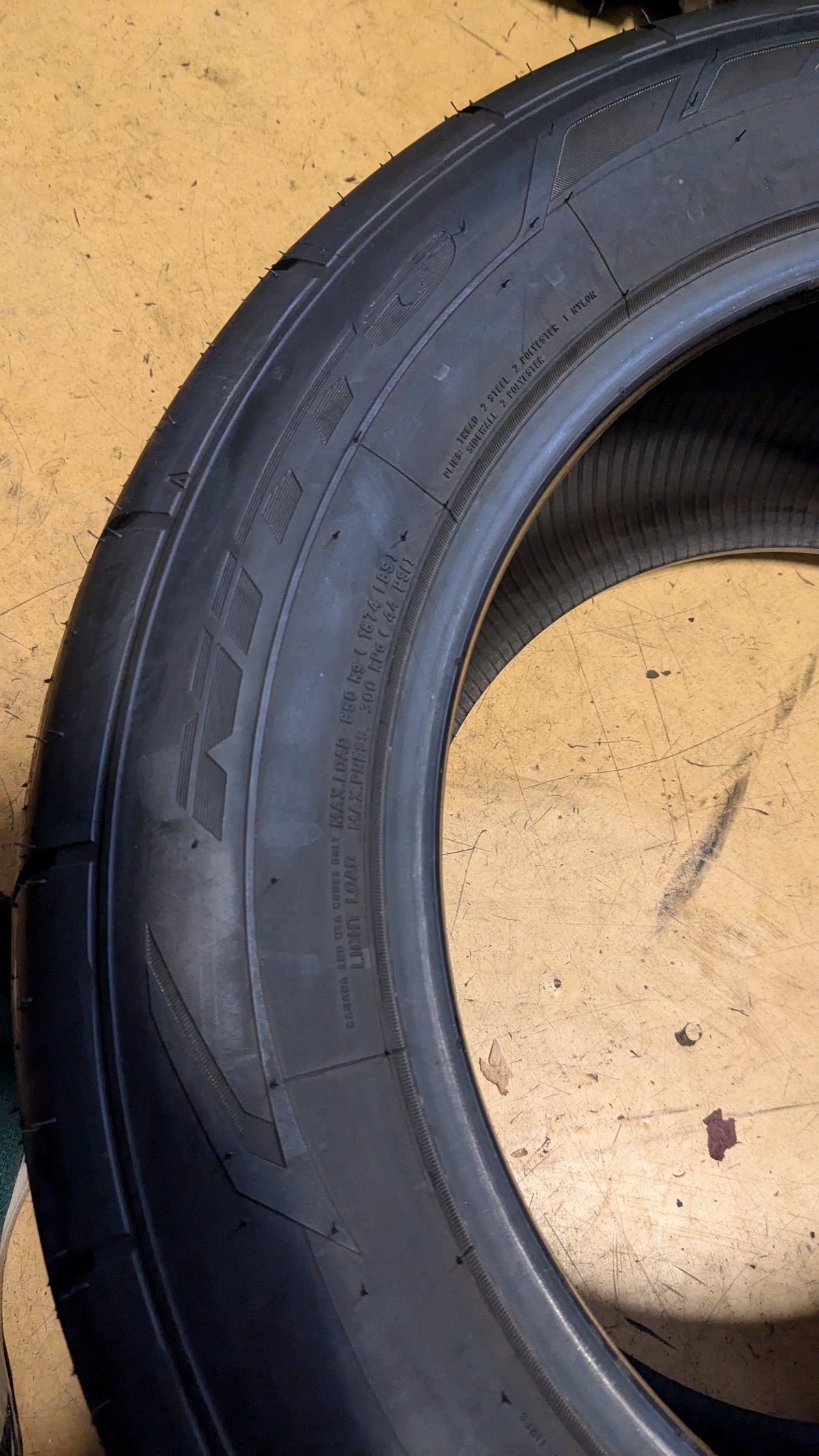2 NITTO NT555RII BSW P 305 45 17 102W RACING TIRE 108760