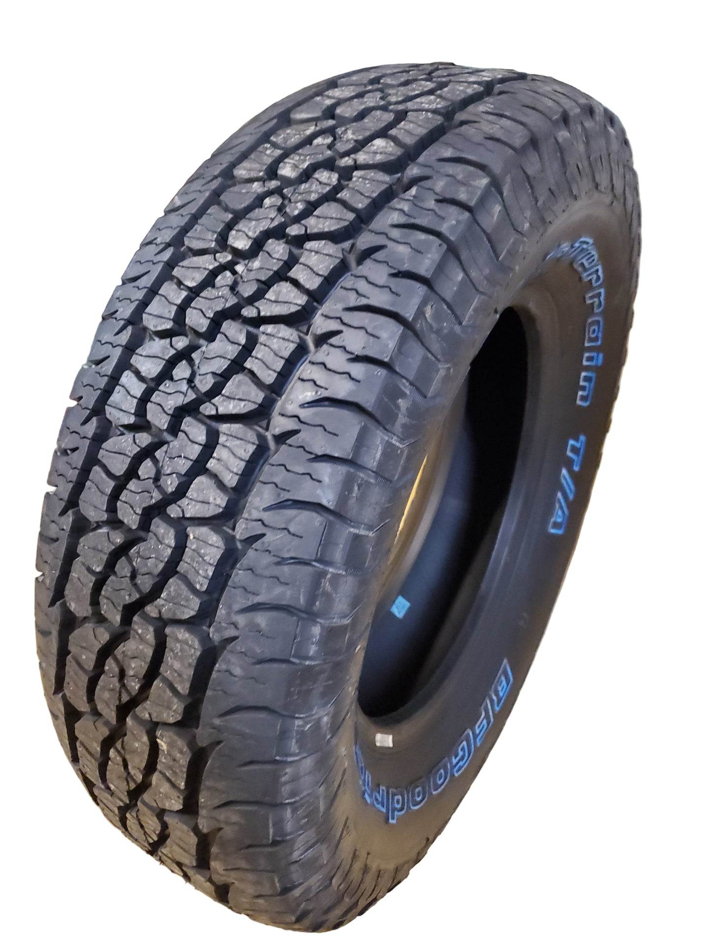 BFGOODRICH TRAIL-TERRAIN T/A RWL P 235 70 16 106T ALL SEASON TIRE 08179