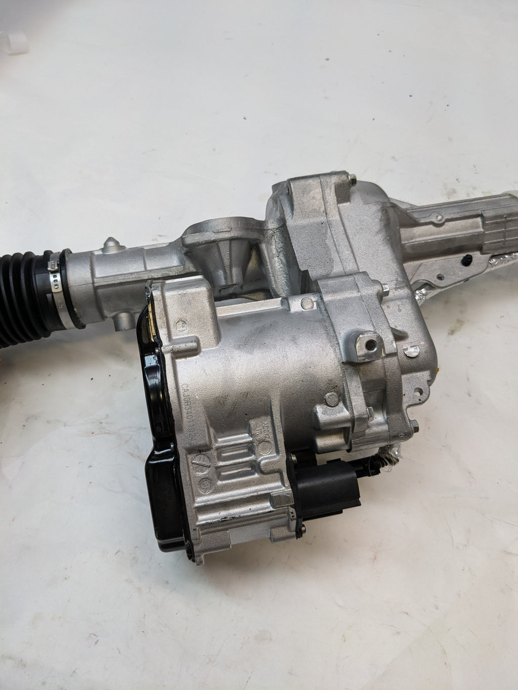 GENUINE FOMOCO RACK AND PINION ASSEMBLY FORD EXPLORER A0033092