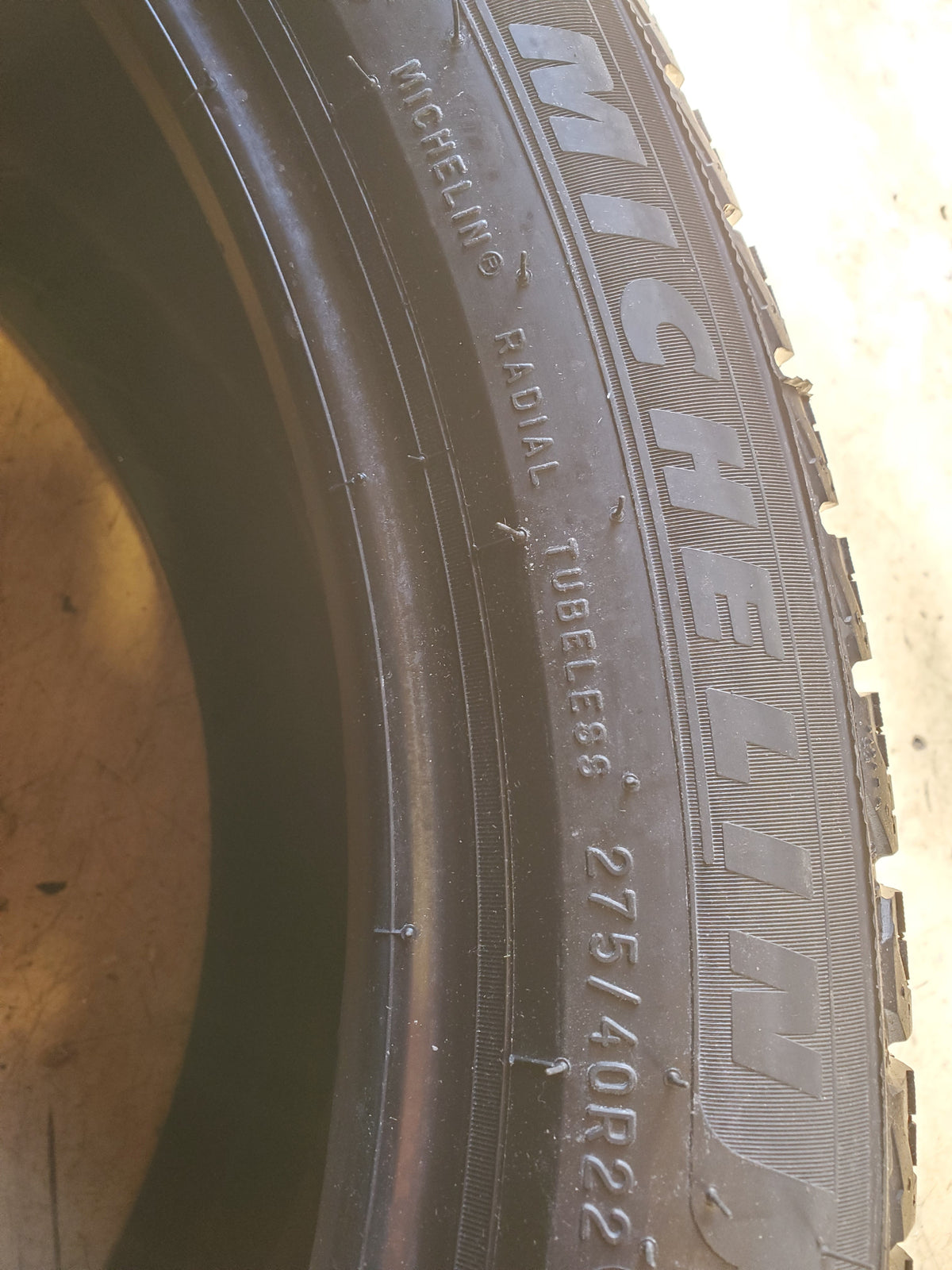 MICHELIN X ICE SNOW SUV BSW P 275 40 22 108H XL WINTER TIRE 05906
