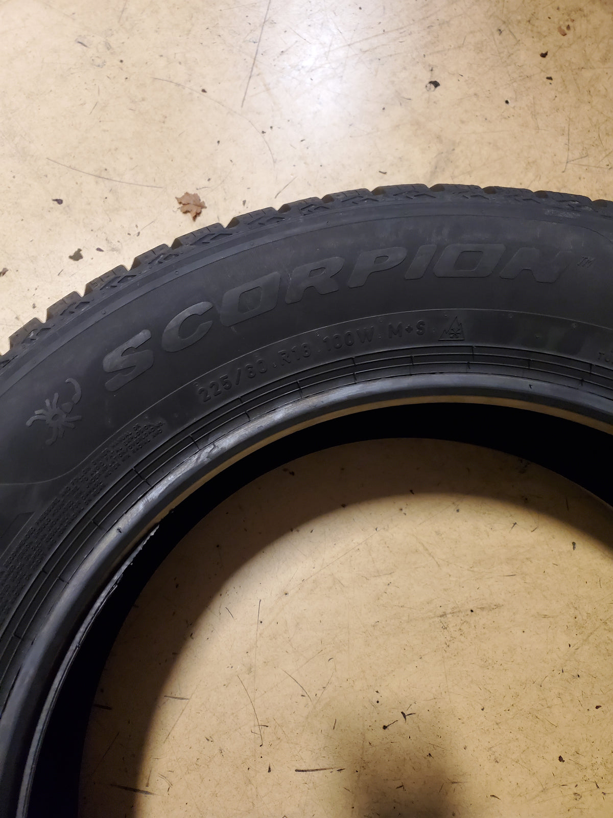 4 PIRELLI SCORPION WEATHERACTIVE BSW P 225 60 18 100W ALL WEATHER TIRE 4164000