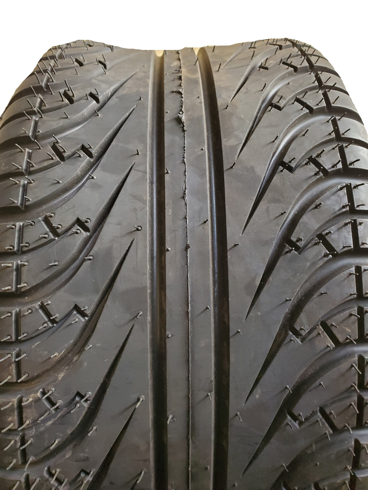 ROADGUIDER GF02 BSW 205 30 12 4PLY GOLF TIRE RG2053012