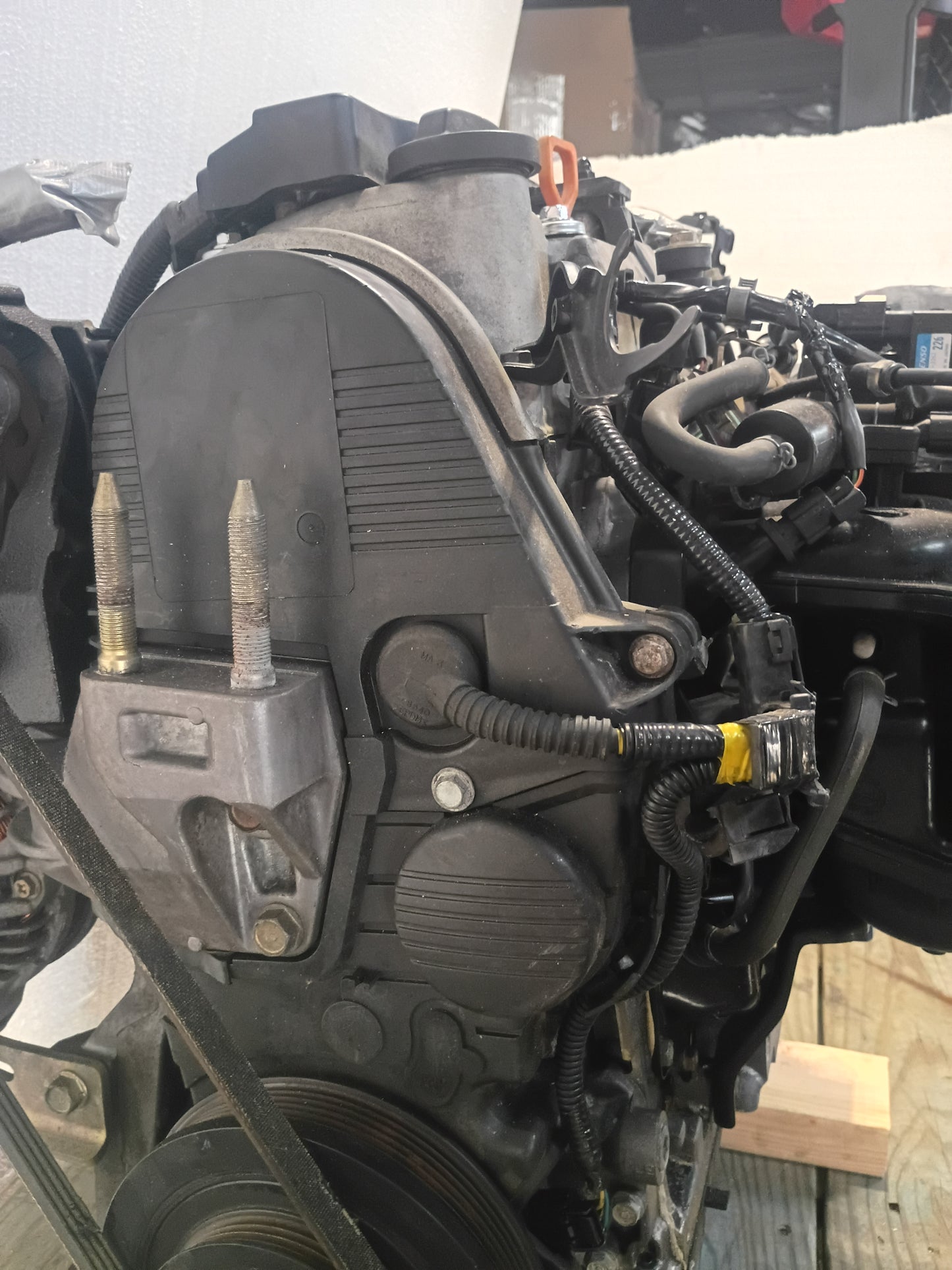 01-05 HONDA CIVIC MOTOR D17Z1 VTEC 1.7L 4 CYL (ENGINE ONLY)