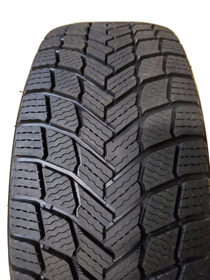 MICHELIN X-ICE SNOW BSW P 215 45 17 91H WINTER TIRE 32522