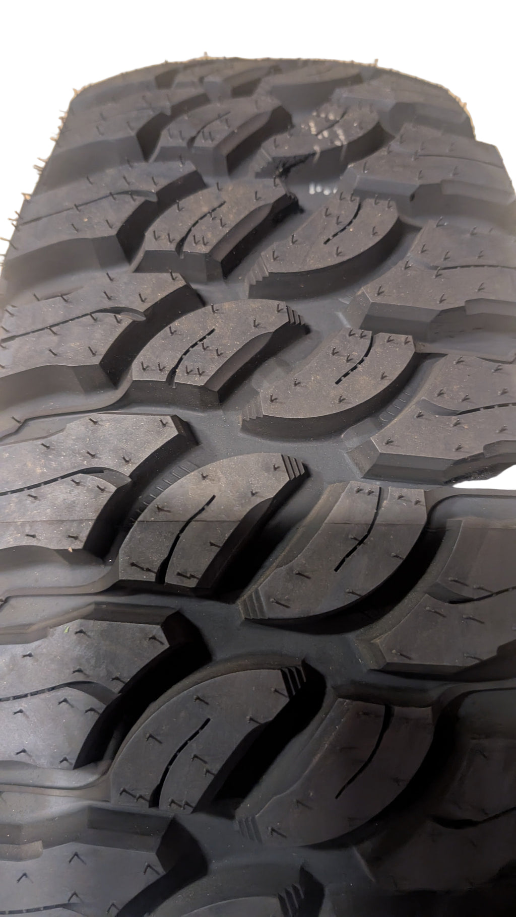ATLAS PARALLER MT BSW LT 30 9.5 15 104Q MUD TIRE 221020956