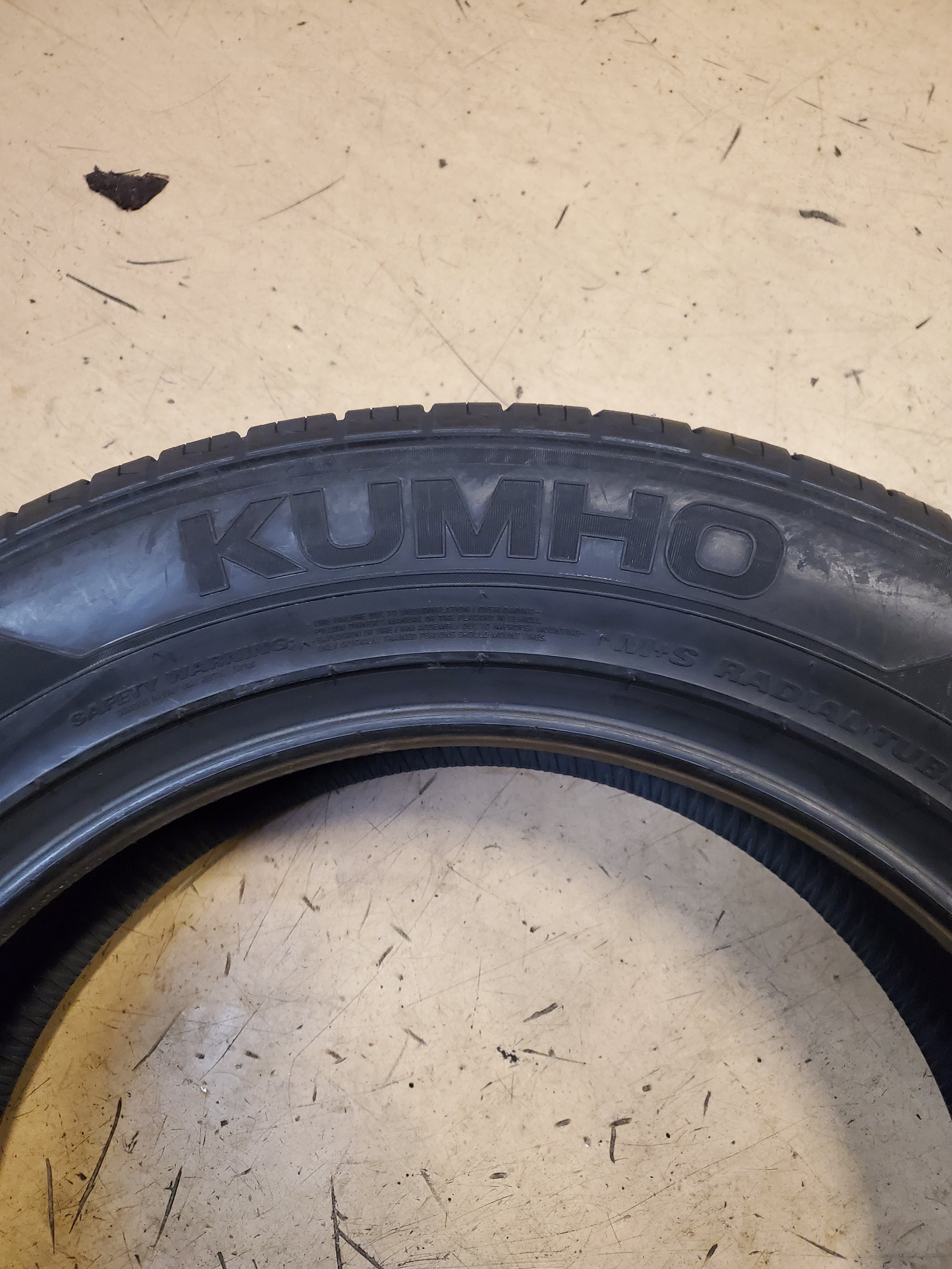 KUMHO CRUGEN HP27 BSW P 225 60 18 104V XL ALL SEASON TIRE 2346223