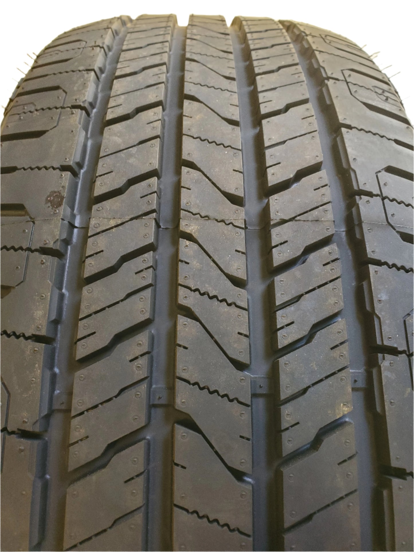 LAUFENN X FIT HT LD01 BSW P 275 60 20 115H ALL SEASON TIRE 1023990
