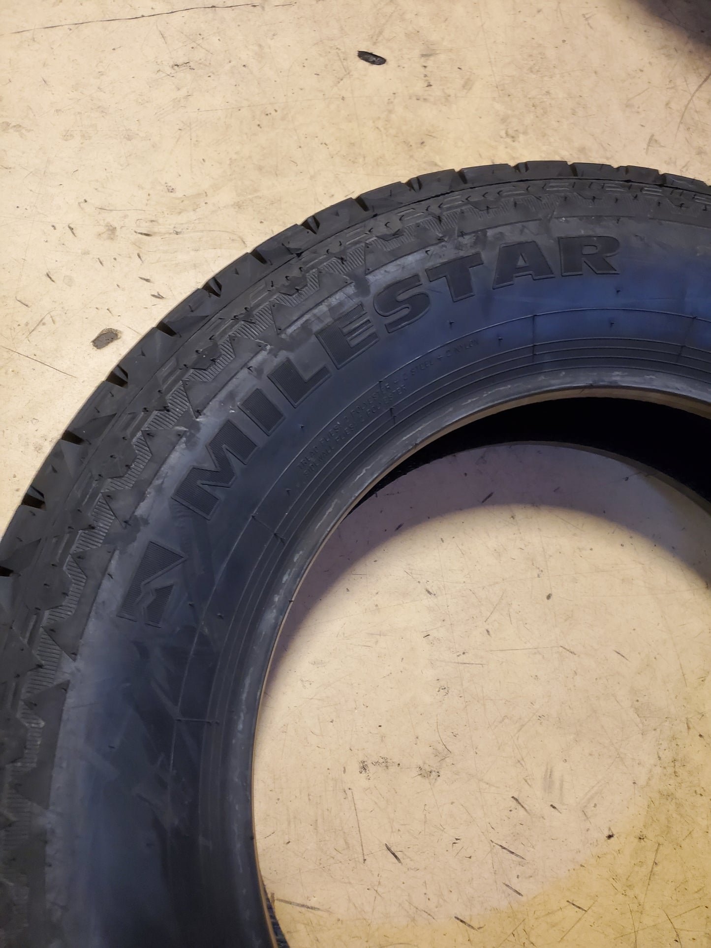 MILESTAR PATAGONIA A/T R BSW LT 275 65 20 126/123Q 10PLY ALL TERRAIN TIRE 22689310