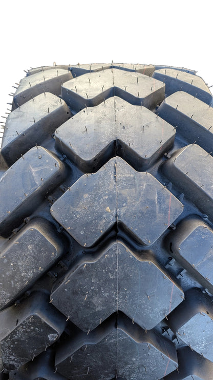 GALAXY THE BULKY HULK BSW 33 15.5 16.5 14PLY INDUSTRIAL TIRE 133273
