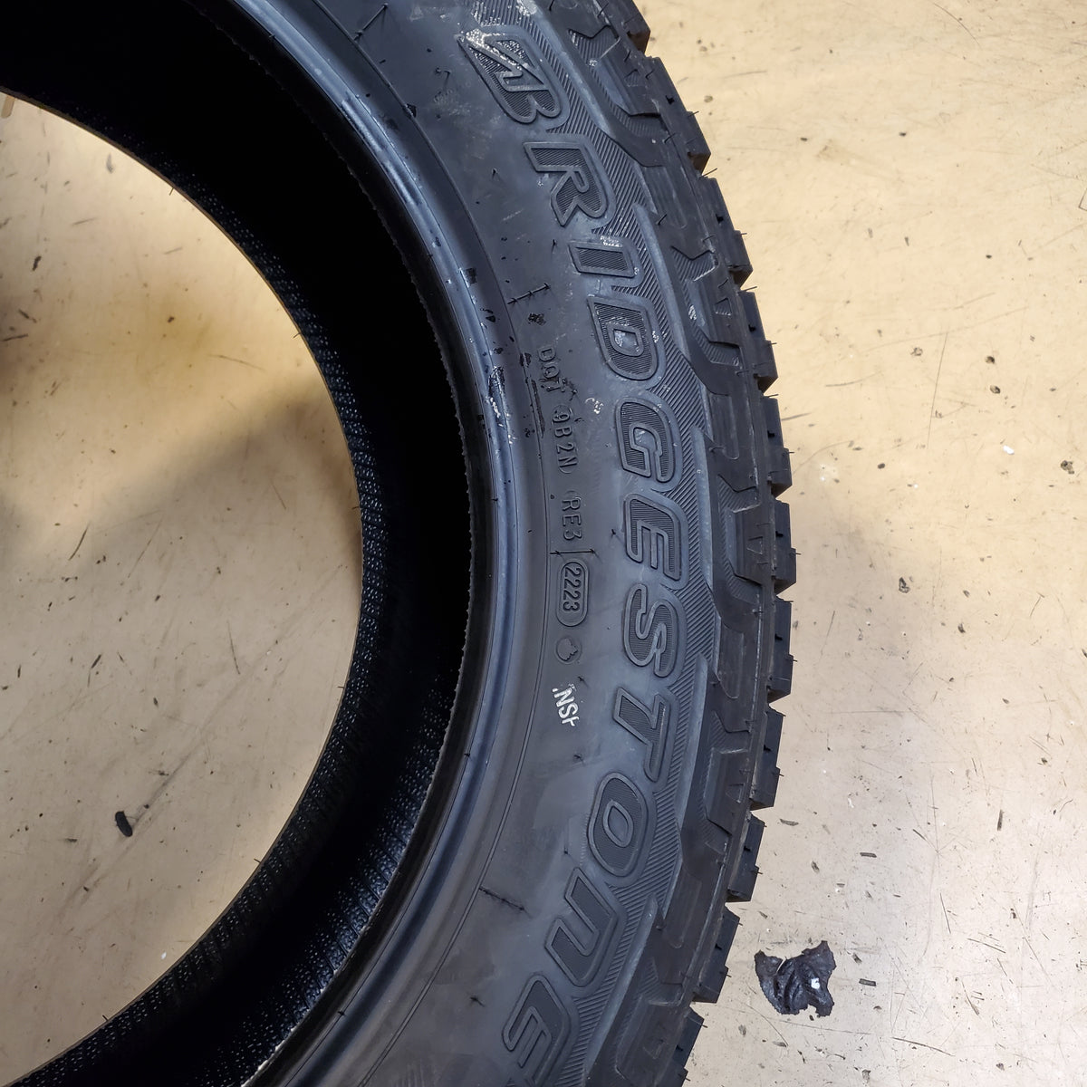 2 BRIDGESTONE DUELER A/T REVO 3 BSW LT 275 55 20 120/117S LRE 10 PLY ALL TERRAIN TIRE 007112