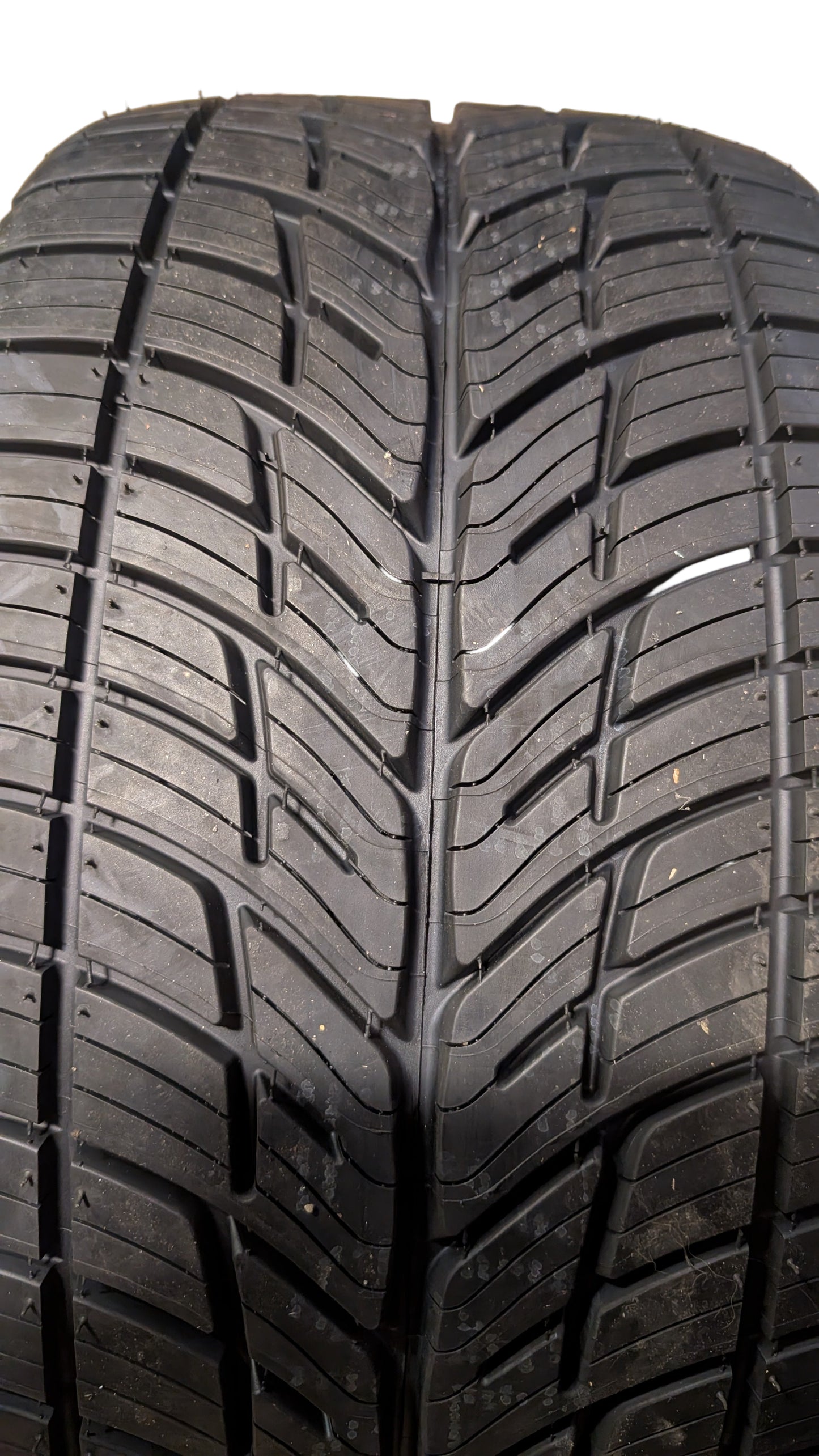 BFGOODRICH G-FORCE COMP-2 BSW P 255 40 17 94W ALL SEASON TIRE 20437