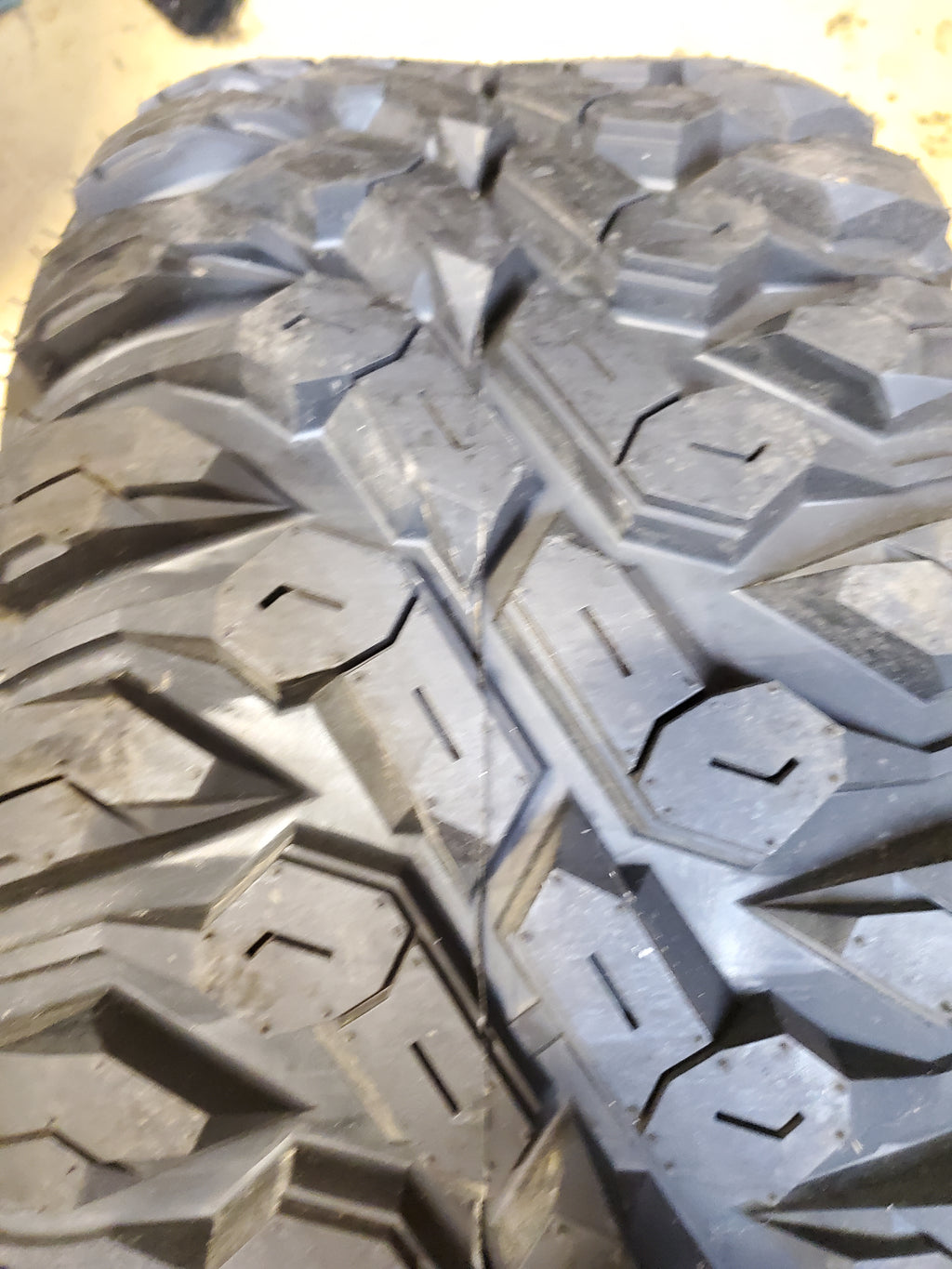 QUADBOSS QBT846 BSW  27 11 12 8PLY ATV/UTV TIRE 609497