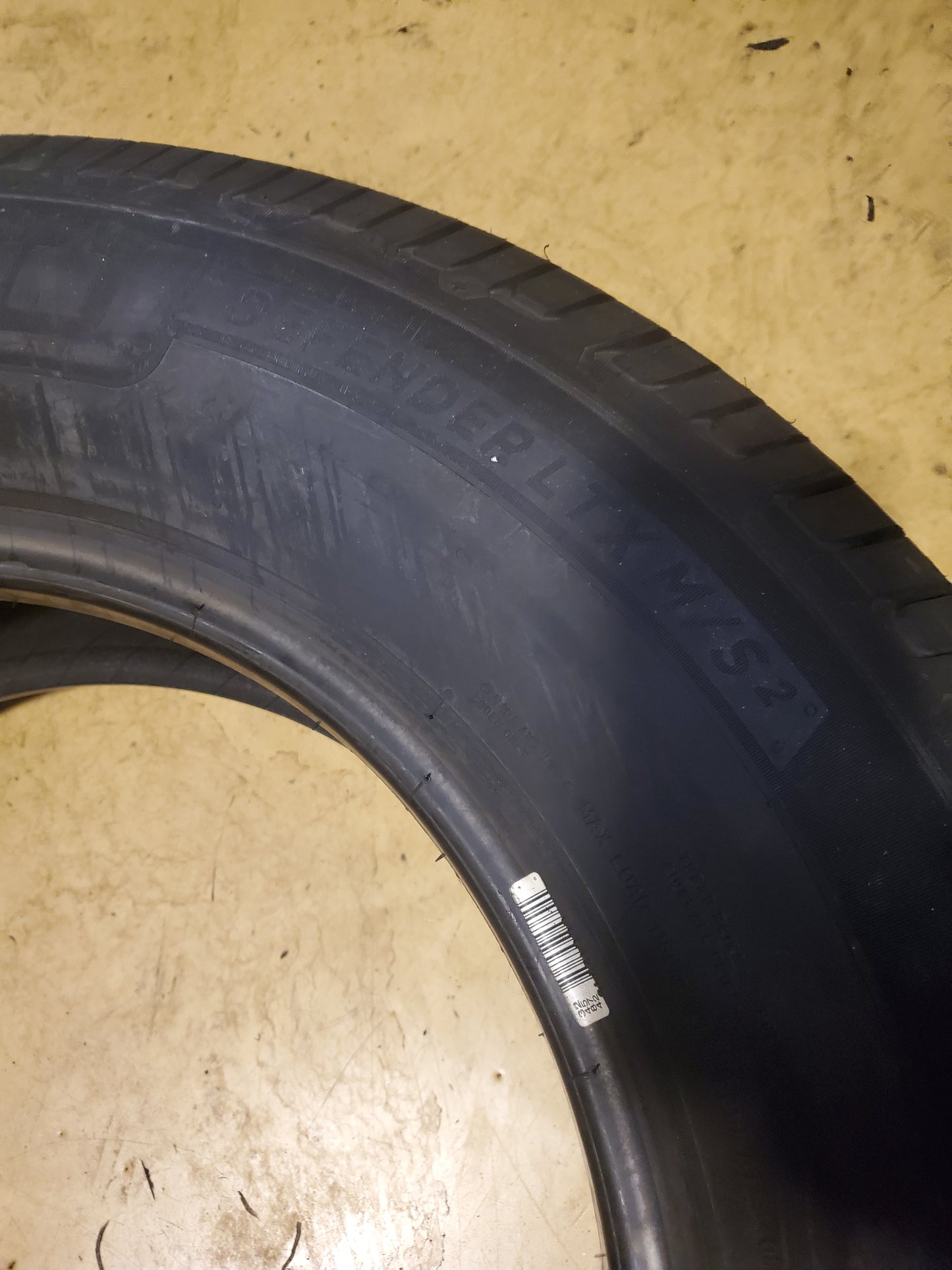 MICHELIN DEFENDER LTX M/S 2 BSW P 255 65 17 114T XL ALL SEASON TIRE 11623