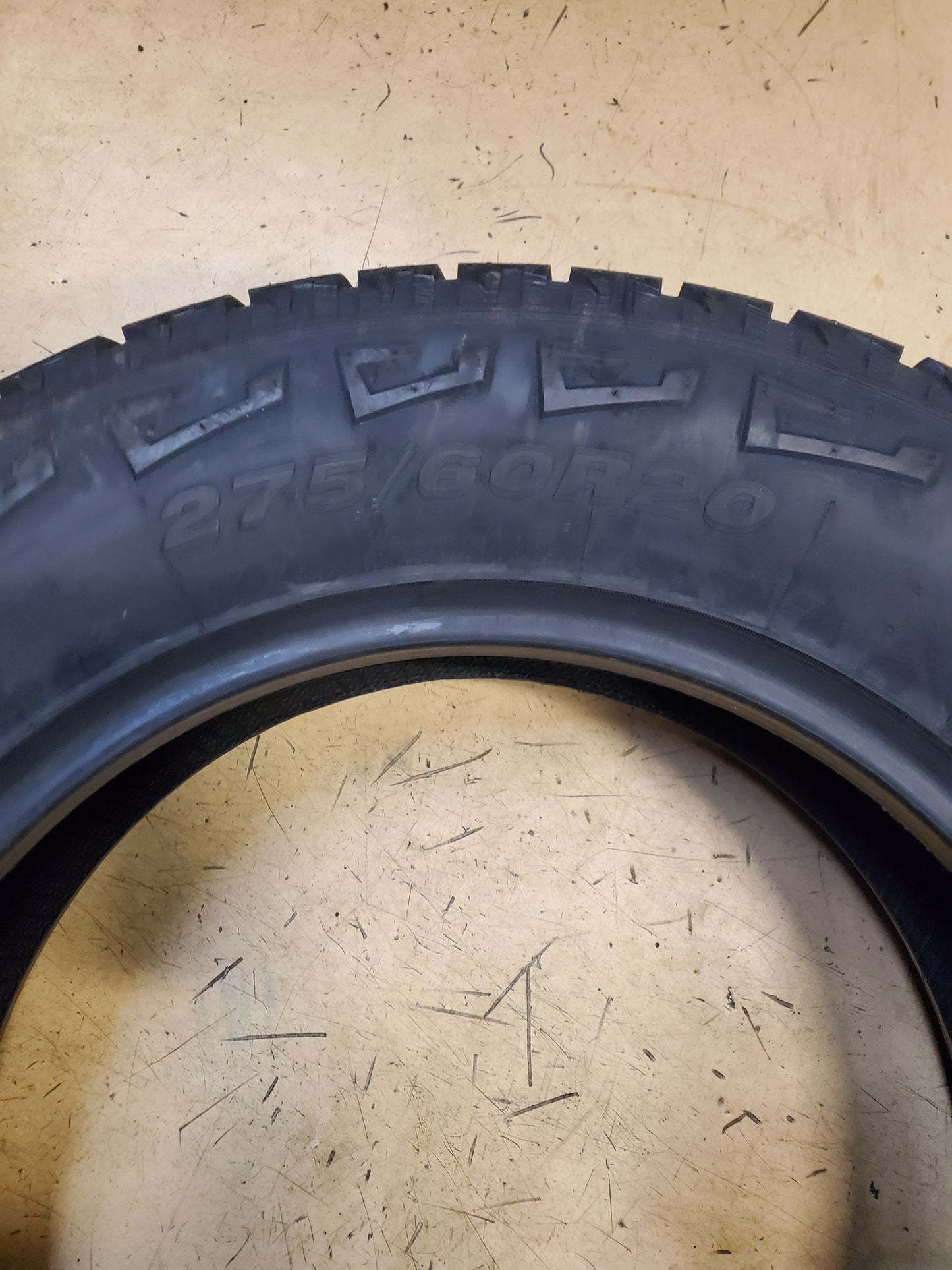 LEAO LION SPORT A/T BSW P 275 60 20 115T ALL TERRAIN TIRE 221012811