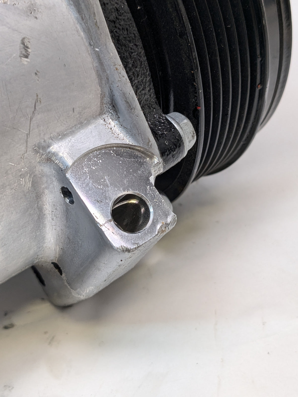 TCCI INTERNATIONAL LT AIR CONDITIONER COMPRESSOR QP445855 3863068C4