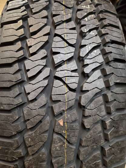 NEXEN  ROADIAN ATX BSW P 225 55 18 98V ALL TERRAIN TIRE 1049NXK