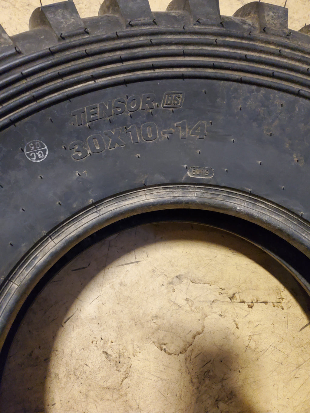 NOS TENSOR DESERT SERIES BSW 30 10 14 ATV/UTV TIRE TT301014DS60