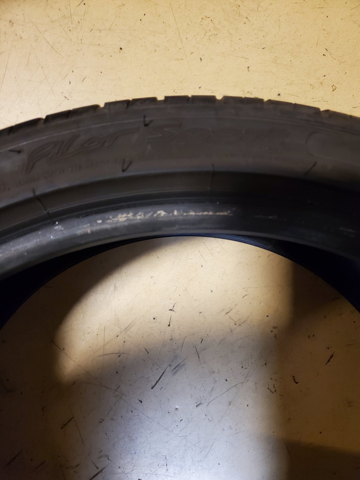 2 USED OS MICHELIN PILOT SPORT PS2 BSW P 235/35R19 87Y UHP TIRE 77878