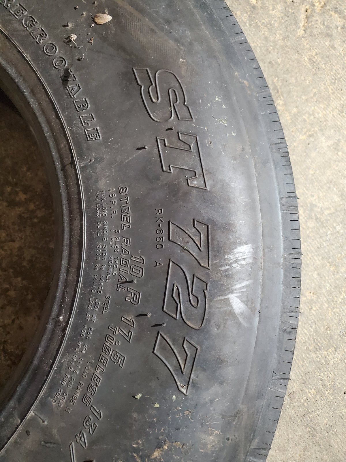 SUMITOMO ST727 BSW  10 17.5 134/132L 16PLY STEER TIRE 5530540