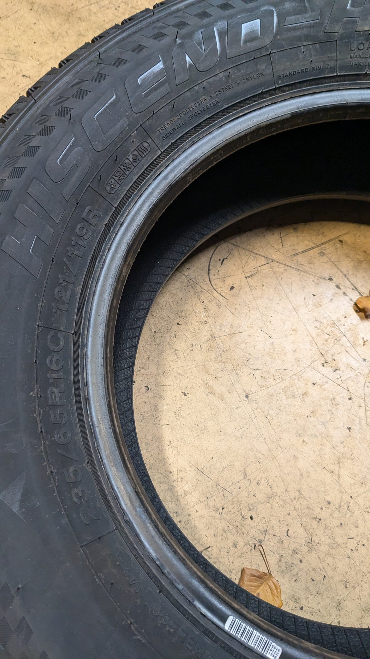 BLACKHAWK HISCEND H HT01 BSW LT 235 65 16 121/119R 10PLY TIRE 9630781V