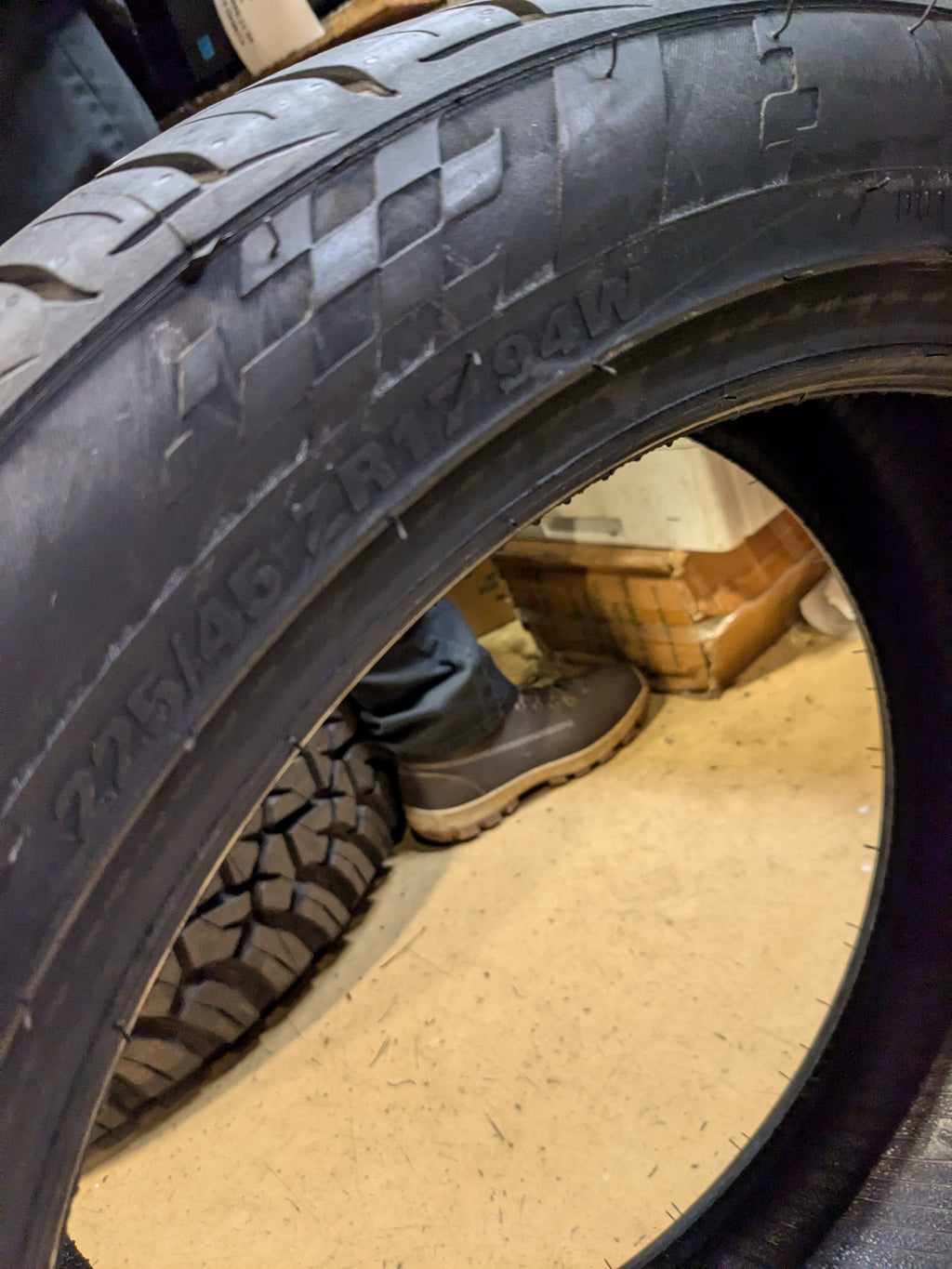 KUMHO ECSTA PS31 P 225 45 17 94W XL UHP SUMMER TIRE 2268023