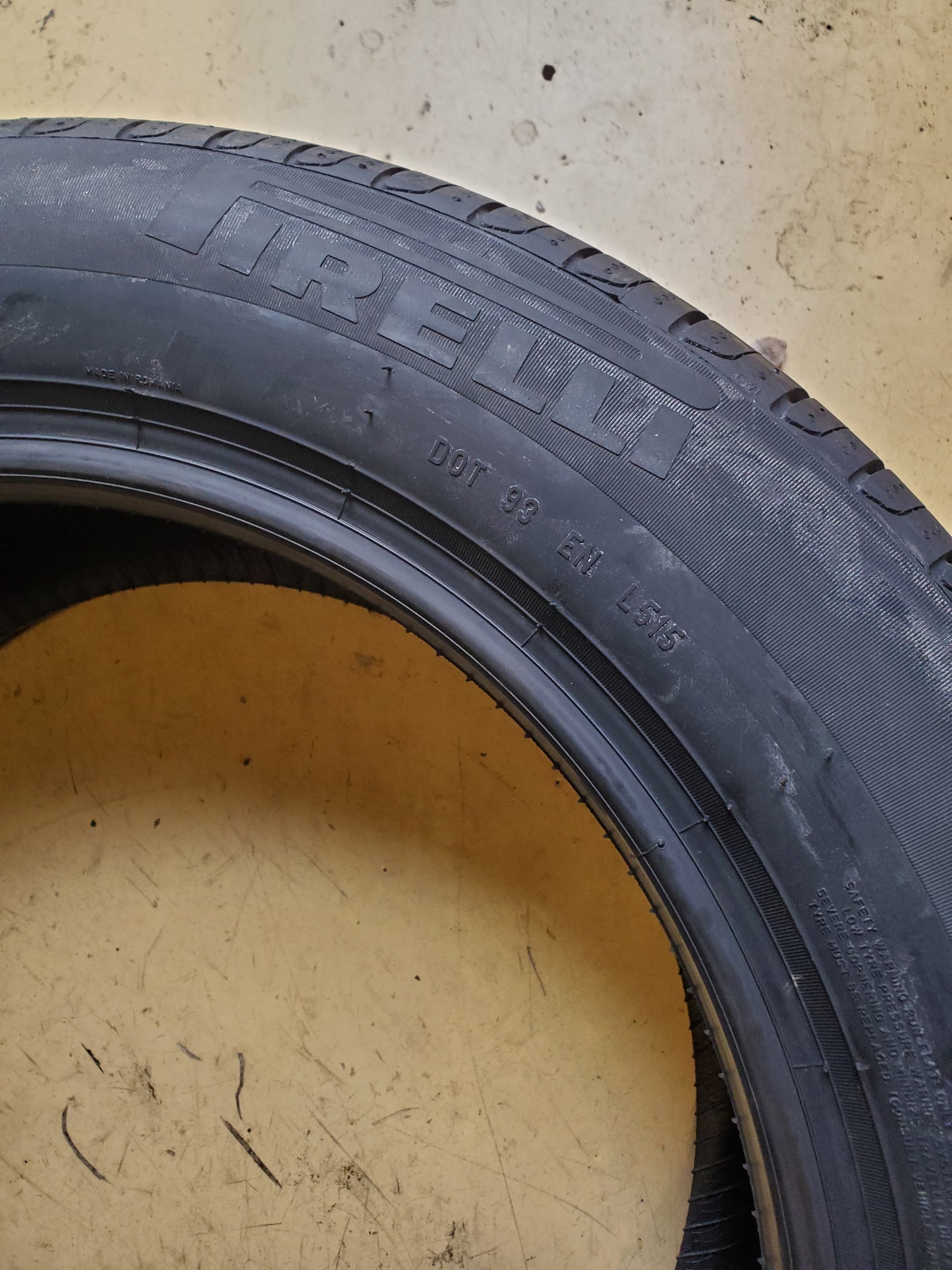 PIRELLI CINTURATO P7 BSW PIRELLI 225 55 17 97Y UHP TIRE 2661800
