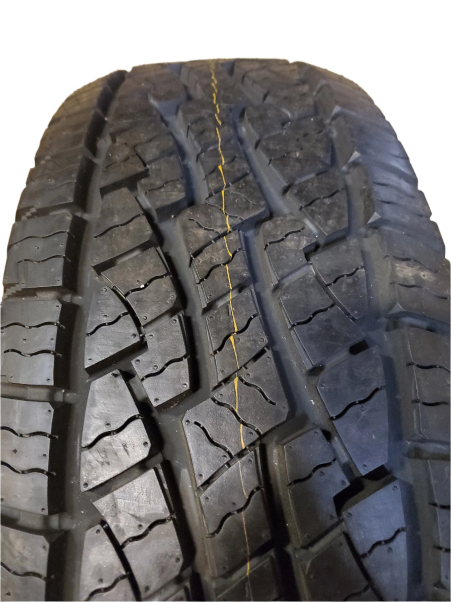 NEXEN ROADIAN AT PRO RA8 OWL P 265 70 17 115S ALL TERRAIN TIRE 13637NXK