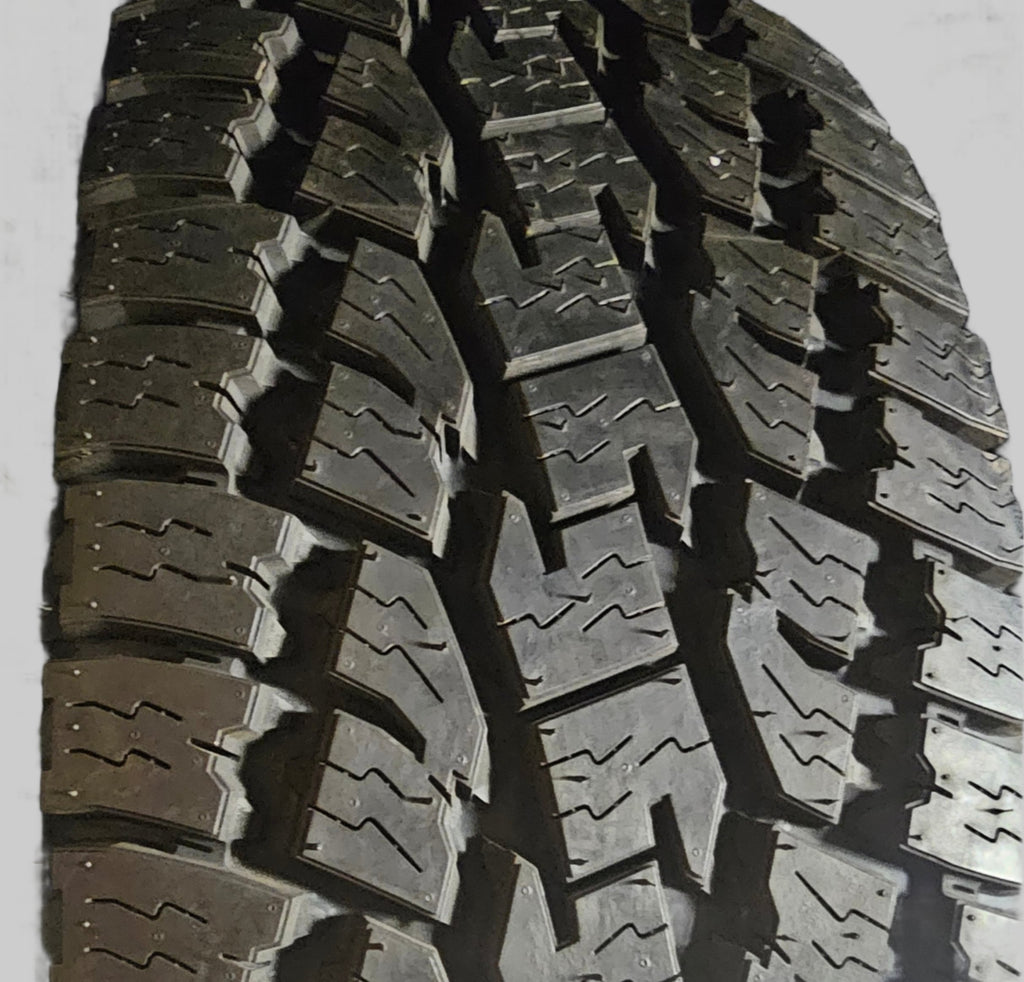 2 NOS TOYO OPEN COUNTRY AT II 265 70 17 113S ALL TERRAIN TIRES 352000