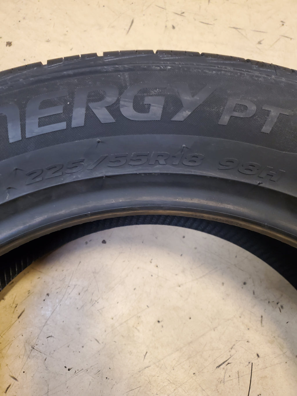 4 HANKOOK KINERGY PT BSW P 225 55 18 98H ALL SEASON TIRE 1021396