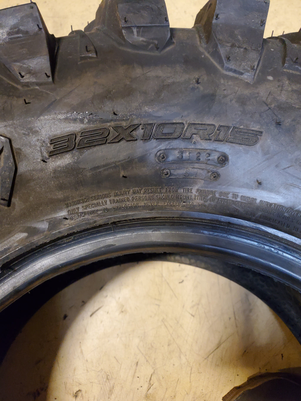 FALCON RIDGE ASCENT A/T BSW 32 10 15 94J  ATV/UTV TIRE 8010065
